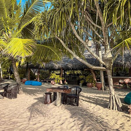 Mangrove Beach Cabana 탕갈레 외부 사진