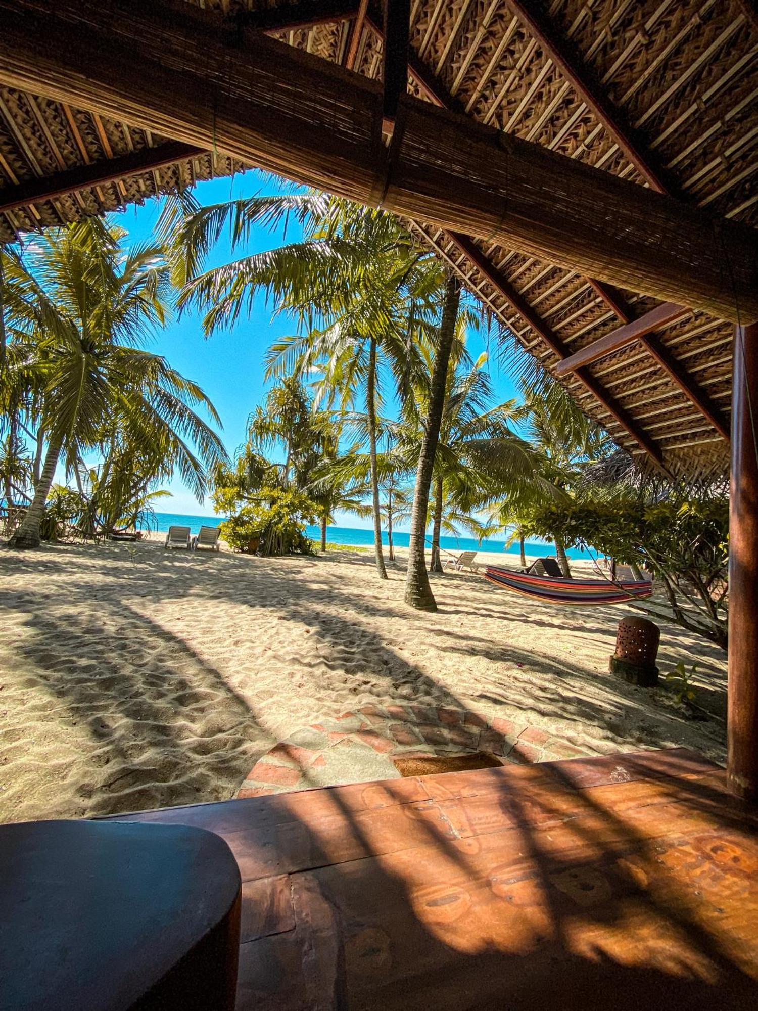 Mangrove Beach Cabana 탕갈레 외부 사진
