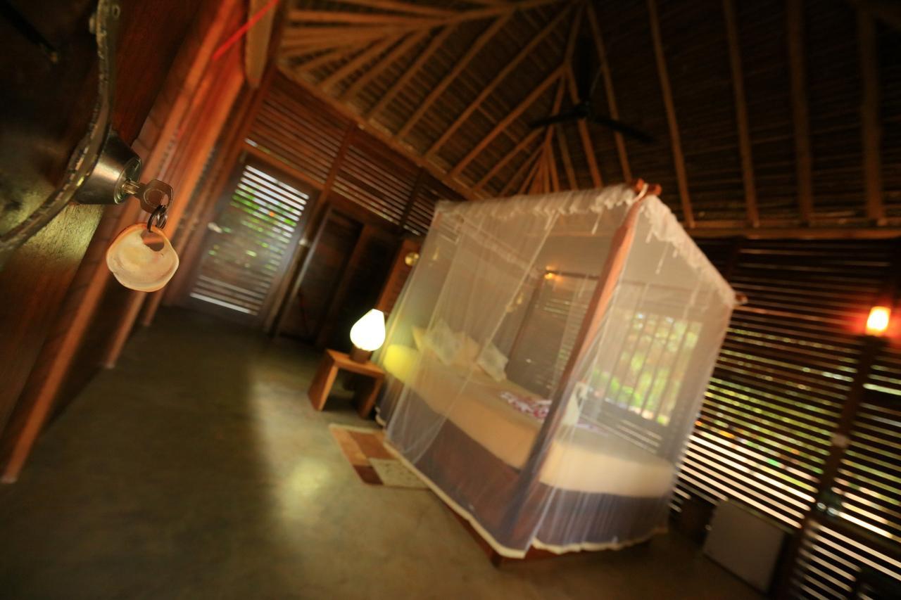 Mangrove Beach Cabana 탕갈레 외부 사진