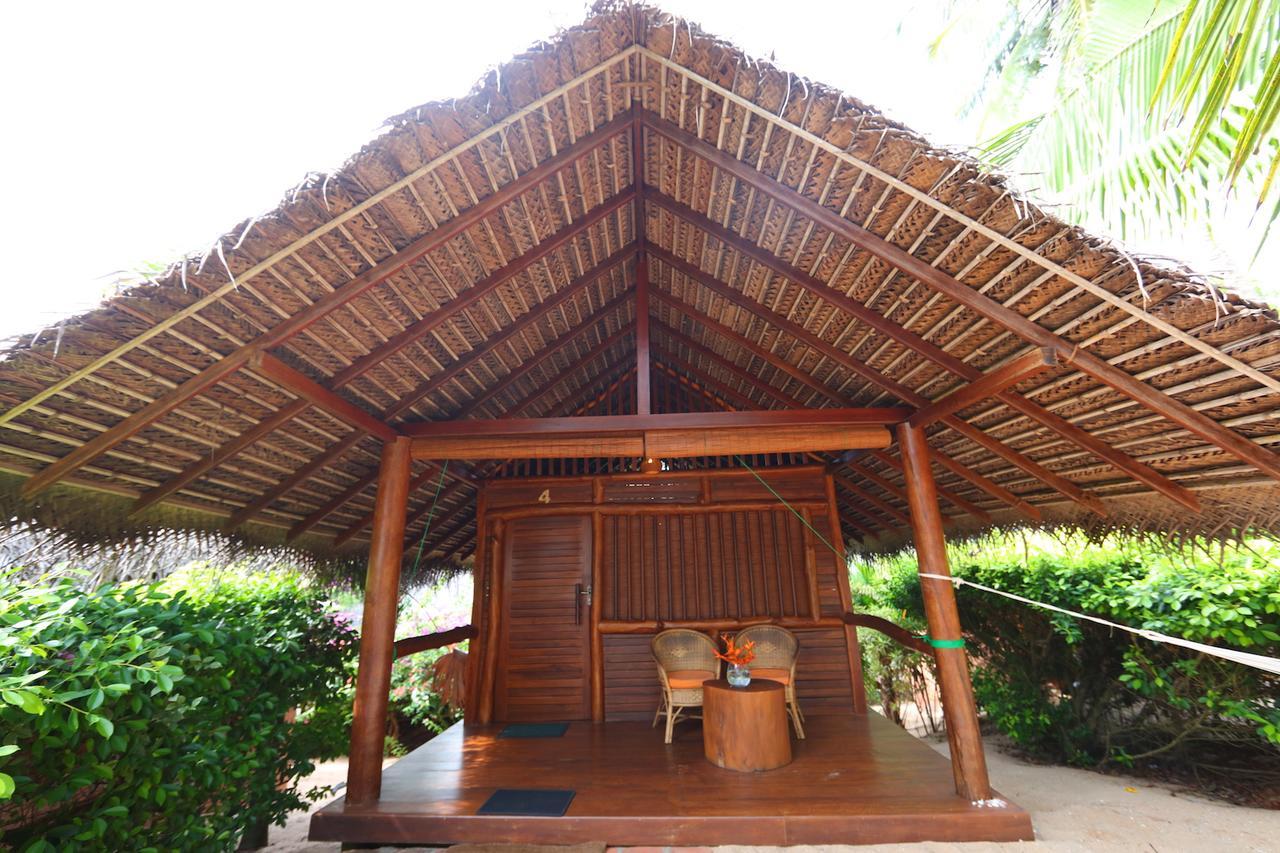 Mangrove Beach Cabana 탕갈레 외부 사진