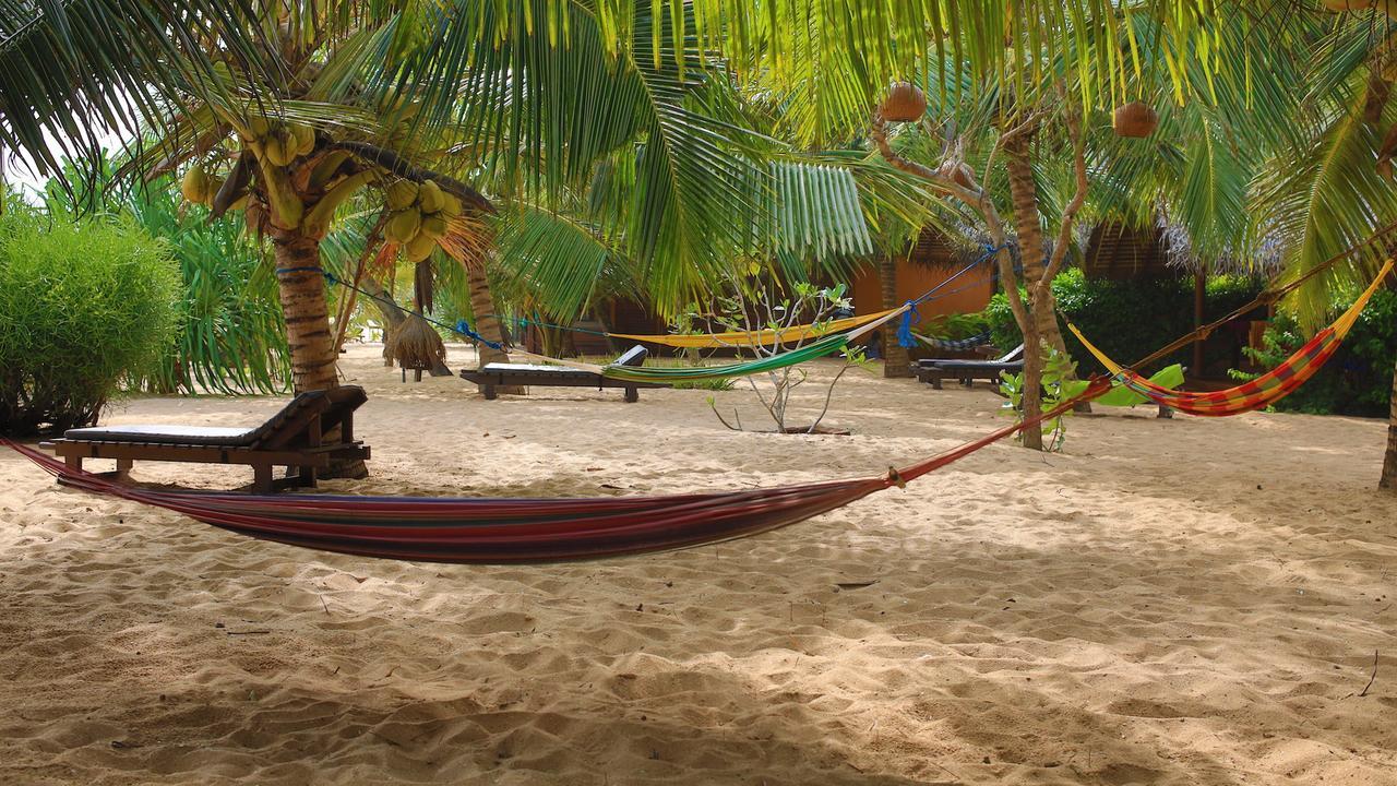 Mangrove Beach Cabana 탕갈레 외부 사진